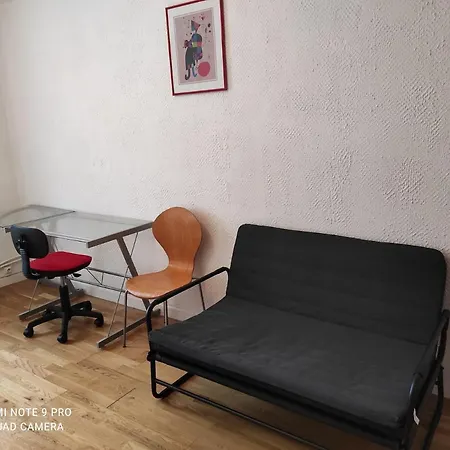 Apartment Studio Calme, Proche Tous Commerces Nancy